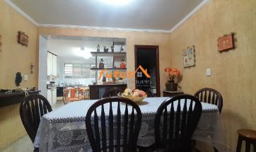 CASA EM CONDOMÍNIO 