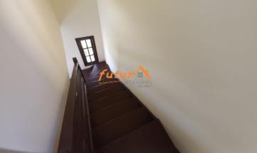 CASA EM CONDOMÍNIO FECHADO
