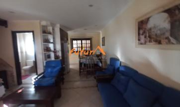 CASA EM CONDOMÍNIO FECHADO
