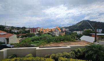 CASA DE ALTO PADRÃO
