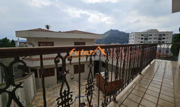 CASA DE ALTO PADRÃO