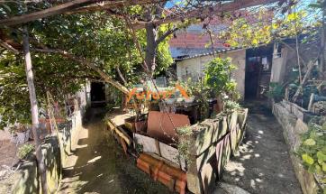 CASA EM BAIRRO