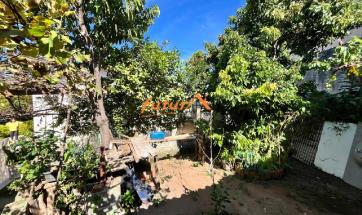 CASA EM BAIRRO