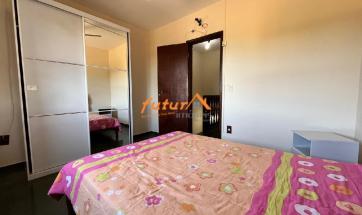 CASA EM CONDOMÍNIO