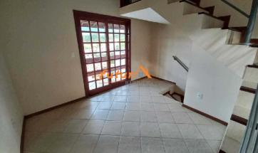 CASA EM BAIRRO