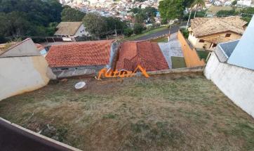 CASA EM BAIRRO
