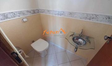 CASA EM BAIRRO
