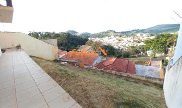 CASA EM BAIRRO