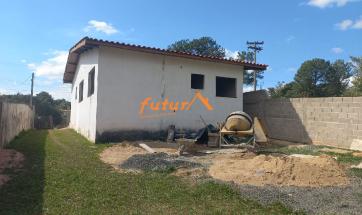 CHÁCARA EM BAIRRO