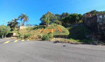 TERRENO EM BAIRRO