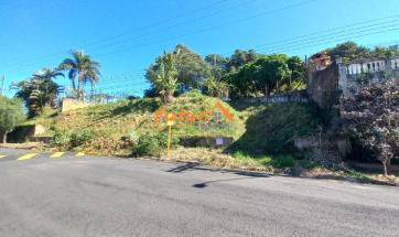 TERRENO EM BAIRRO
