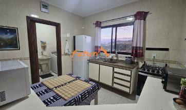FLAT EM COND. FECHADO