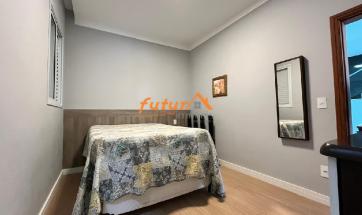 CASA EM BAIRRO
