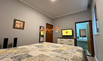 CASA EM BAIRRO