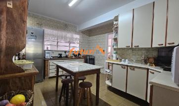APTO. PRÓXIMO AO CENTRO