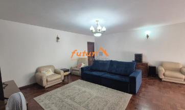 CASA RESIDENCIAL/COMERCIAL CENTRO