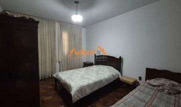 CASA RESIDENCIAL/COMERCIAL CENTRO