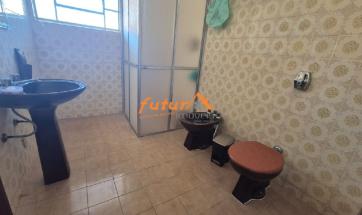 CASA RESIDENCIAL/COMERCIAL CENTRO