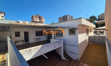 CASA RESIDENCIAL/COMERCIAL CENTRO