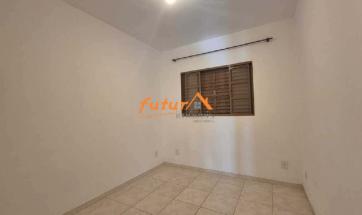 CASA EM BAIRRO