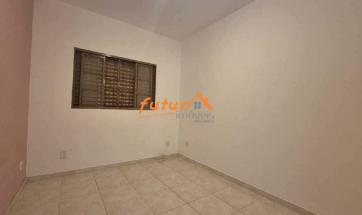 CASA EM BAIRRO