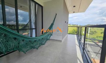 CASA EM COND. FECHADO