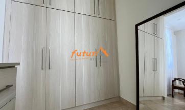 CASA EM COND. FECHADO