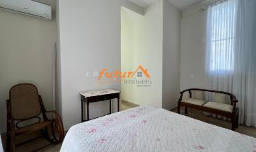 CASA EM COND. FECHADO