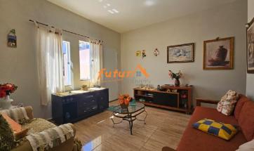 CASA EM BAIRRO