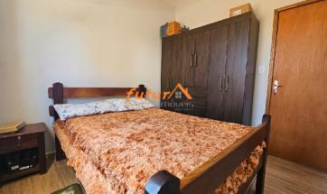 CASA EM BAIRRO
