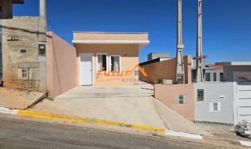 CASA EM BAIRRO