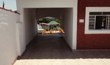 EXCELENTE CASA B. POSSES