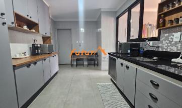 APTO. PRÓX. CENTRO