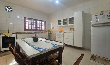 EXCELENTE CASA PRÓX. CENTRO