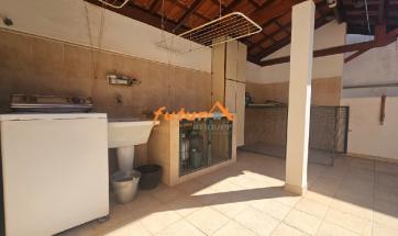 EXCELENTE CASA PRÓX. CENTRO
