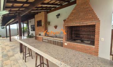 CASA EM BAIRRO NOBRE