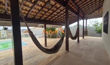 CASA EM BAIRRO NOBRE