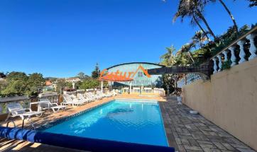 CASA EM CONDOMINIO