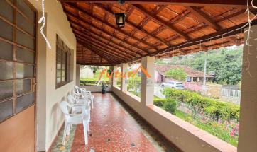 CASA B. DAS POSSES