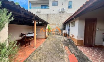 CASA B. DAS POSSES