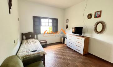 CASA B. DAS POSSES