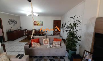 APARTAMENTO PRÓXIMO AO CENTRO