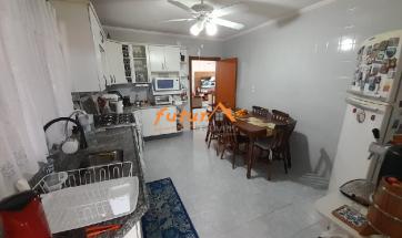 APARTAMENTO PRÓXIMO AO CENTRO