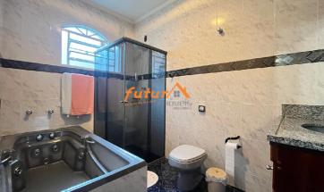 CASA EM BAIRRO