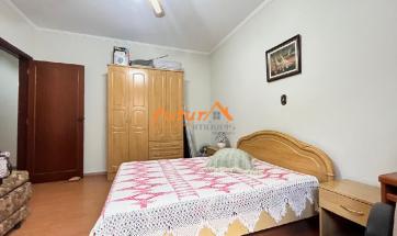 CASA EM BAIRRO