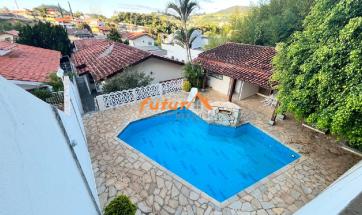 CASA EM BAIRRO