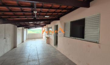 CASA EM BAIRRO