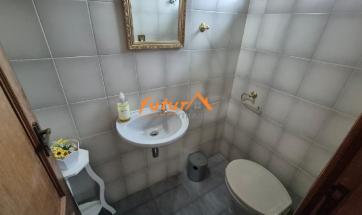 CASA EM BAIRRO PROX. CENTRO