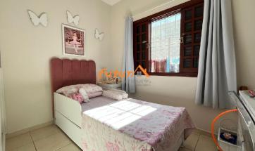 CASA EM BAIRRO
