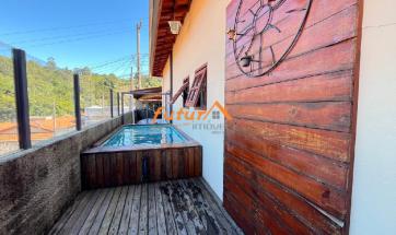 CASA EM BAIRRO